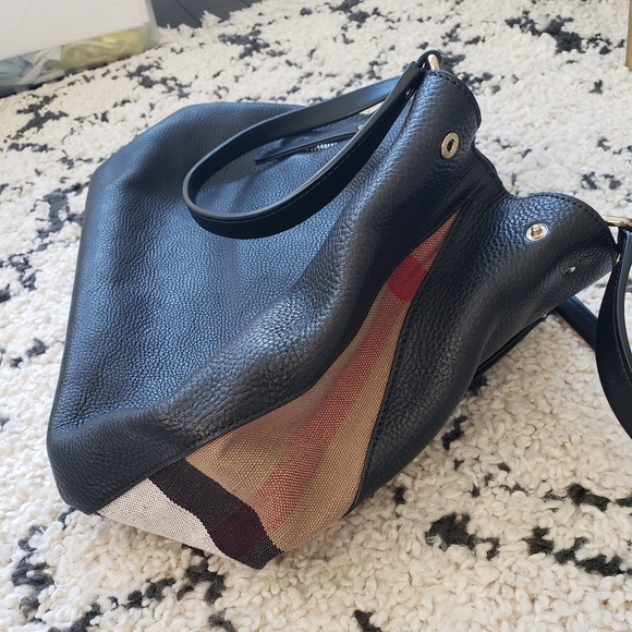 Burberry Handbag - Picture 3 of 4